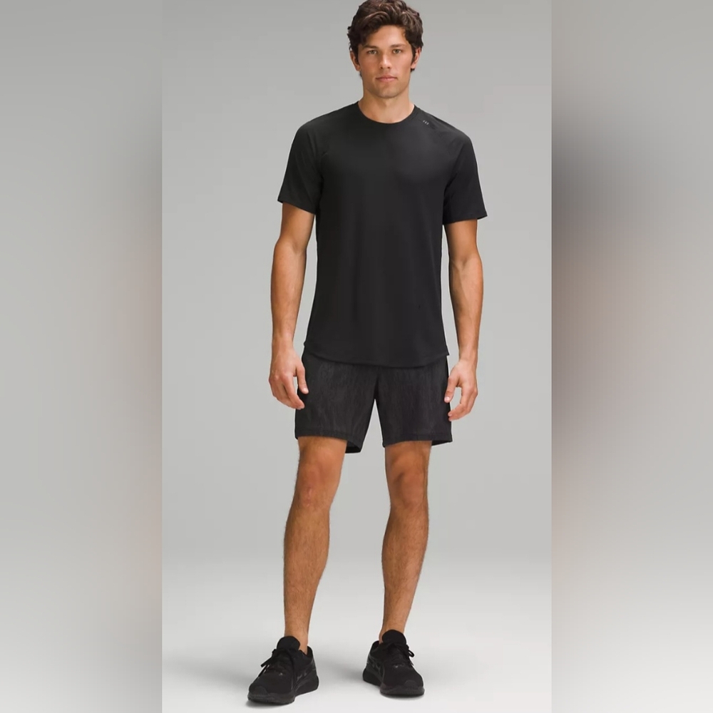 Men's Lululemon Pace Breaker Lined Shorts 5" - Size Large
